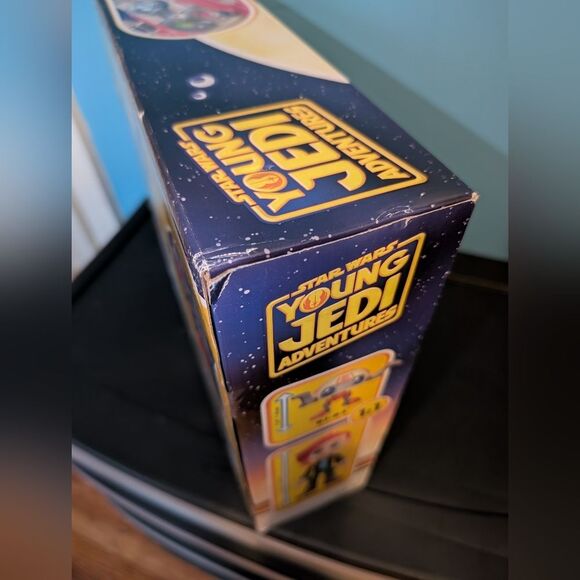 NWOT Hasbro Disney Star Wars Young Jedi Adventures The Crimson Firehawk - Picture 8 of 11